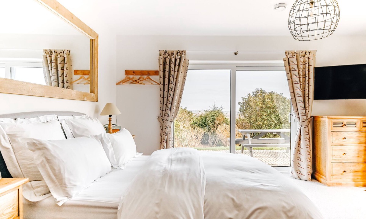Looe Hotel | The Gate Cornwall