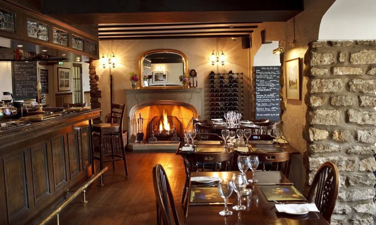 Levisham Hotel | The Horseshoe Inn