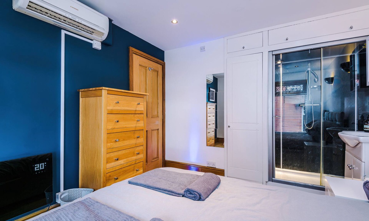 Knutsford Apartment | The Knutsford Townhouse
