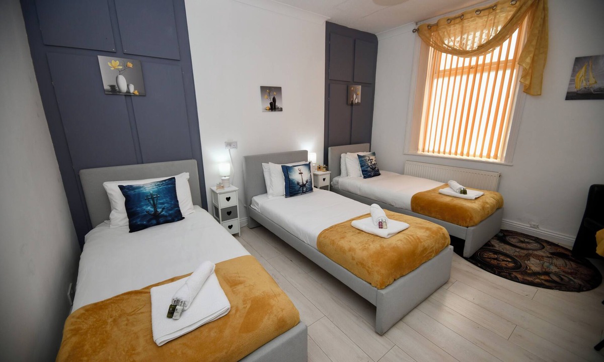 South Shields Apartment | The Lower Deck - Nautical Inspired Living in South Shields