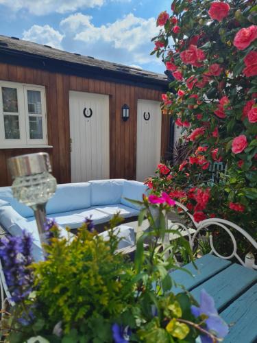 Devizes Hotel | The Pelican Inn