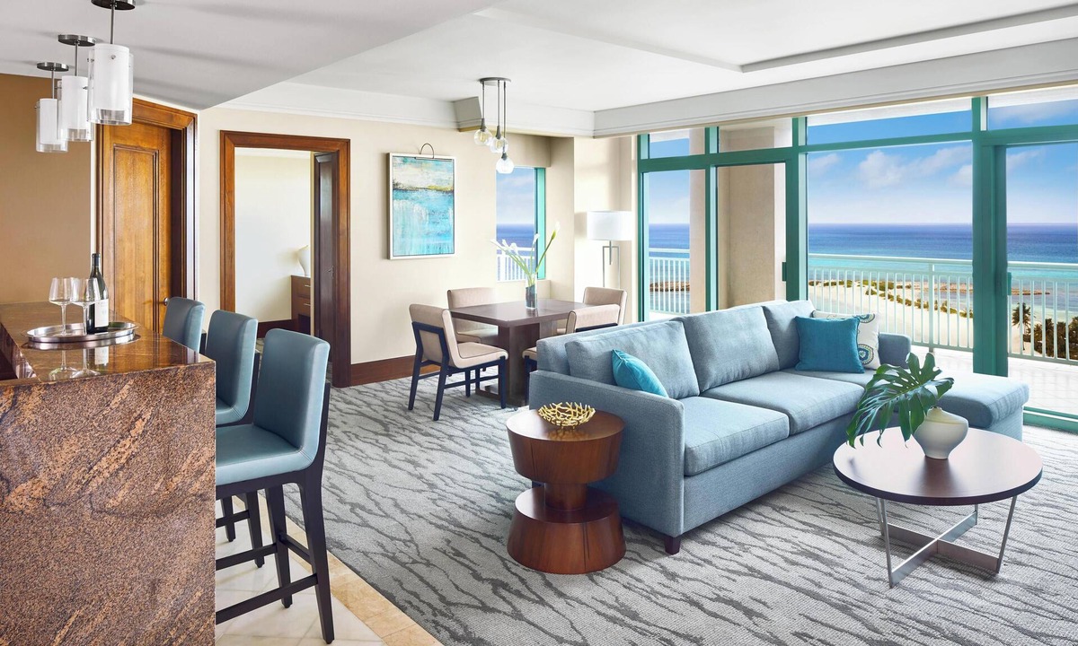 Paradise Island Resort | The Reef at Atlantis - 2 Bedroom Suite Topaz with Full Resort Benefits