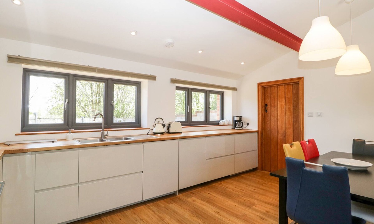 Shepton Mallet Cottage | The Stone Barn