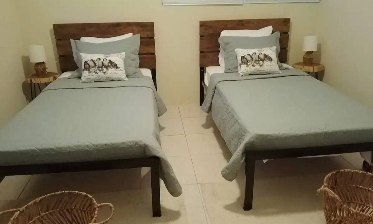 Coral Harbour Apartment | The SugarApple