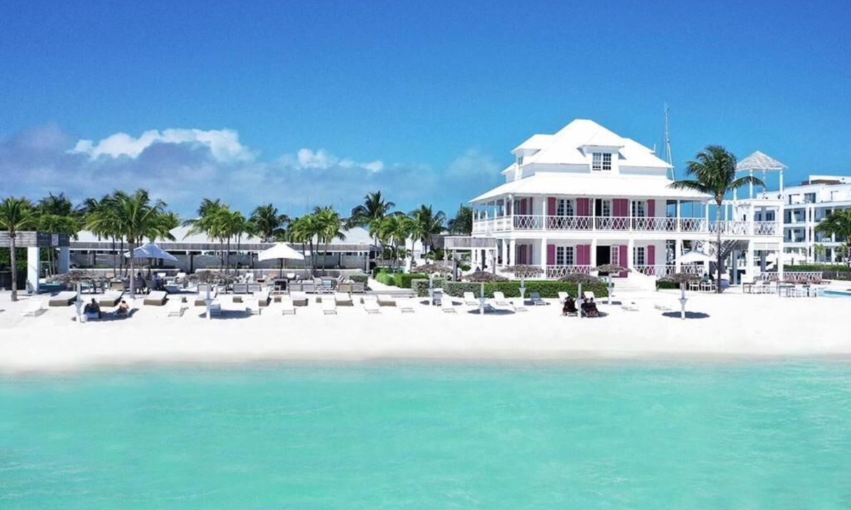 Nassau Villa | The Swan Villa