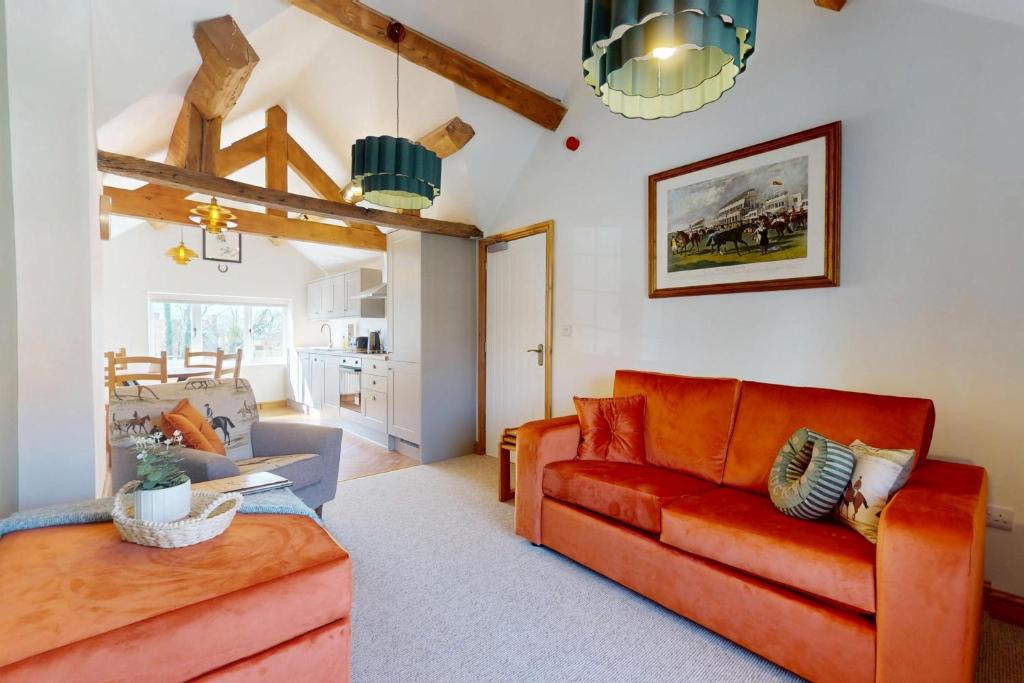 High Ercall Apartment | The Winners Enclosure - Country Flat Above a Village Pub