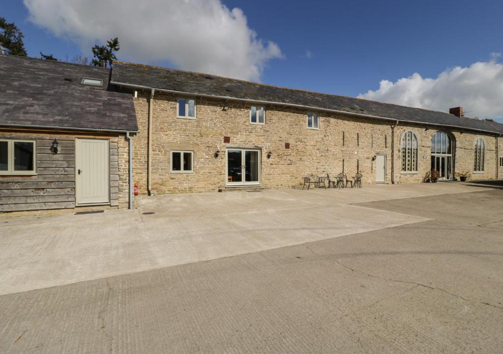 Eardisland House | Timber Barn