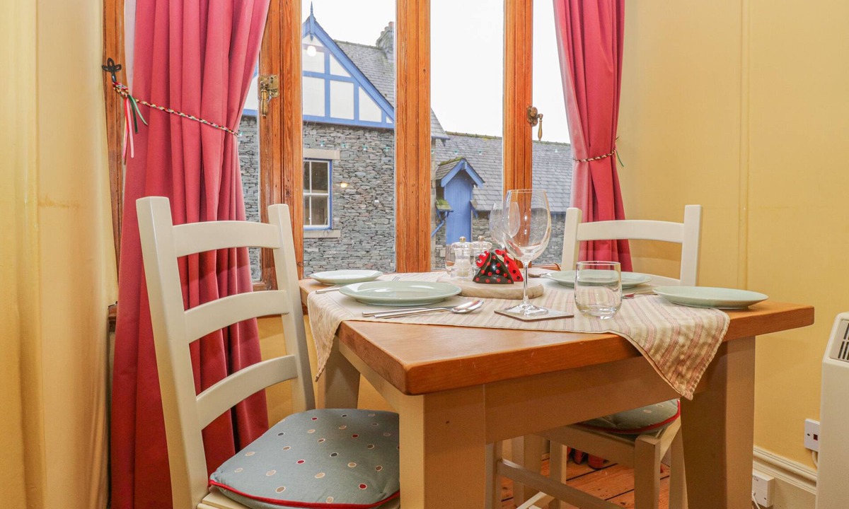 Ambleside Cottage | Tom Heights