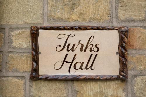 Redlynch Bed & Breakfast | Turks Hall