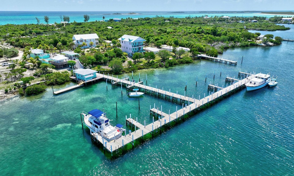 Treasure Cay House | Turtle Cay Bahamas🤿Blue Marlin🛥️Marina