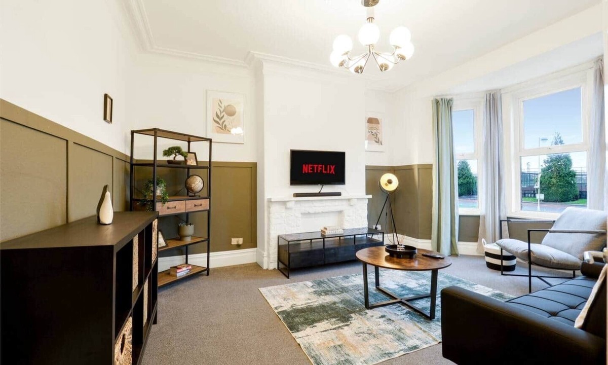 Fenham Apartment | Very Spacious 3br House With Parking nr City Cntr