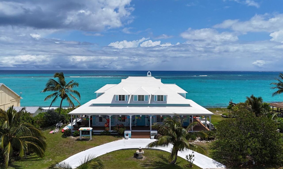Green Turtle Estates House | Villa Pasha Beach Front Estate Home