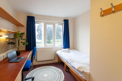 Montpellier Apartment | Villas at Park Campus