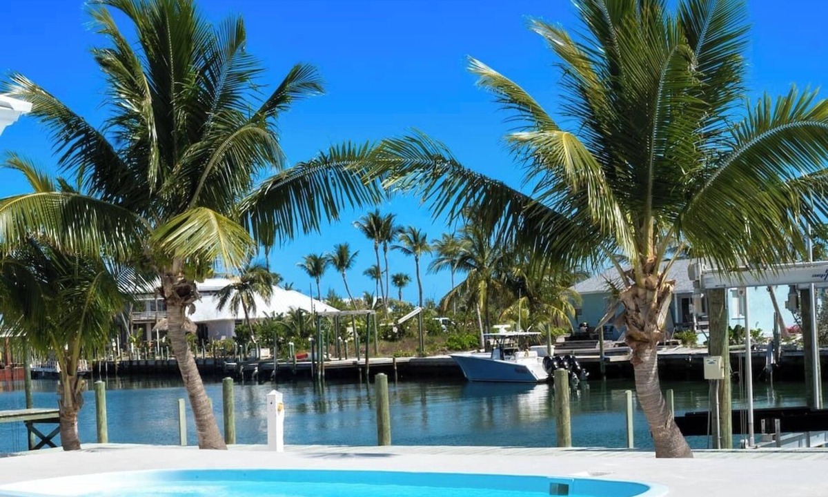 Treasure Cay House | Waterfront home with pool in Treasure Cay