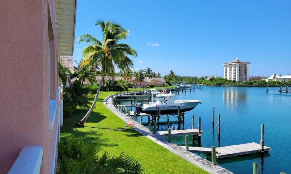 Bahamia West Villa | Waterfront Views, Steps From Beach, 4 Bedrooms, 40' Dock available for addl fee