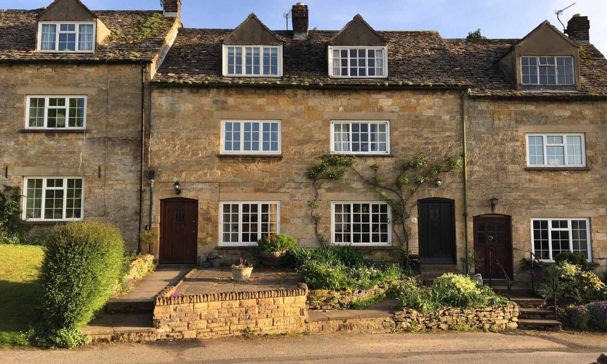 Snowshill Village Cottage | Willow Vale