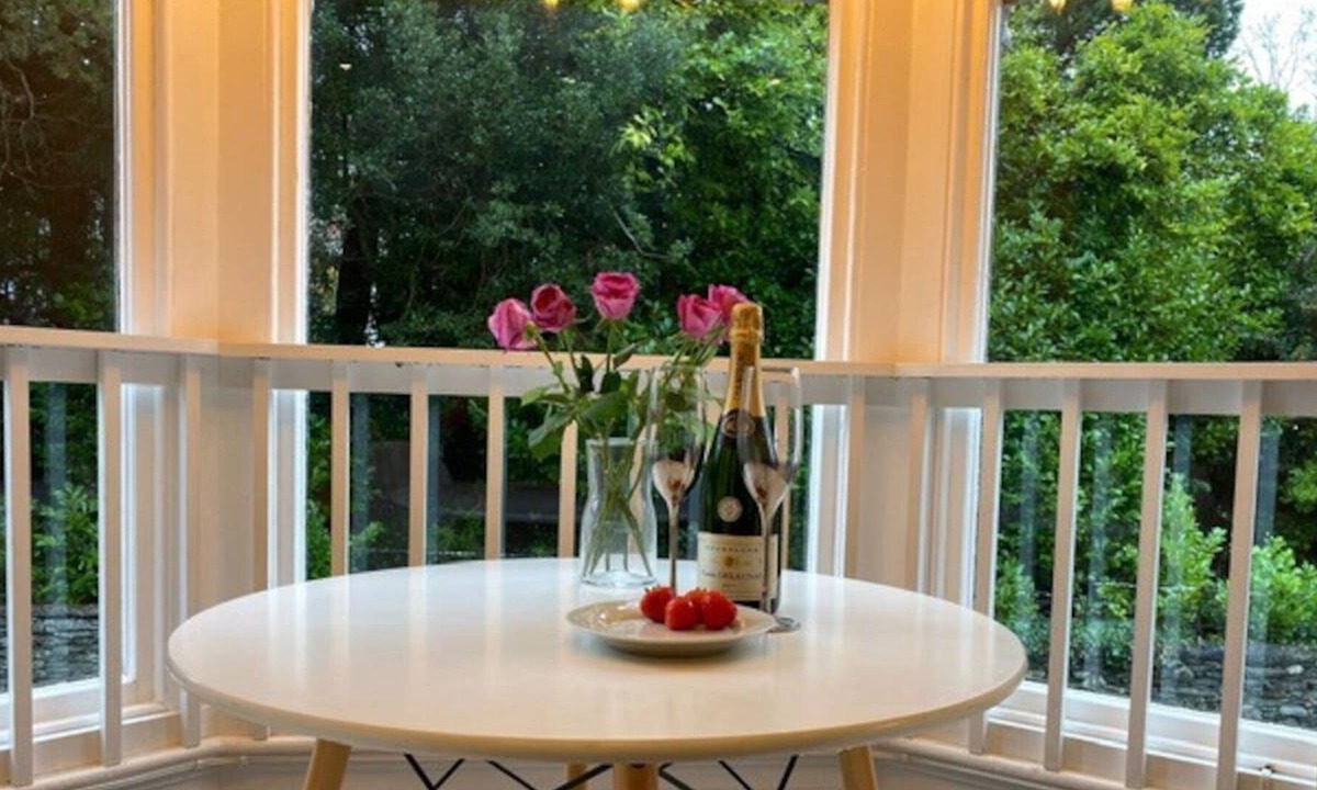 Bowness-on-Windermere Apartment | Within walking distance of all local attractions!