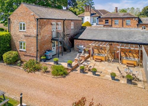 Frampton Resort | Woad Mill Barns