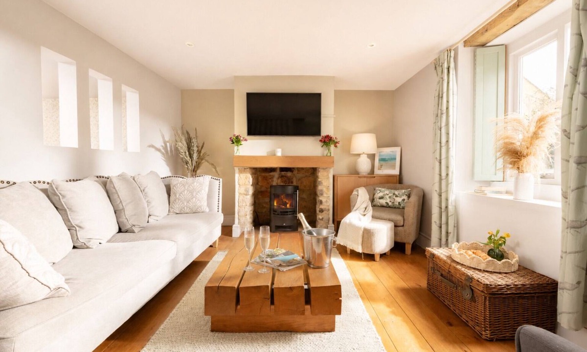 Bourton-on-the-Water Cottage | Woodbine Cotswold Cottage