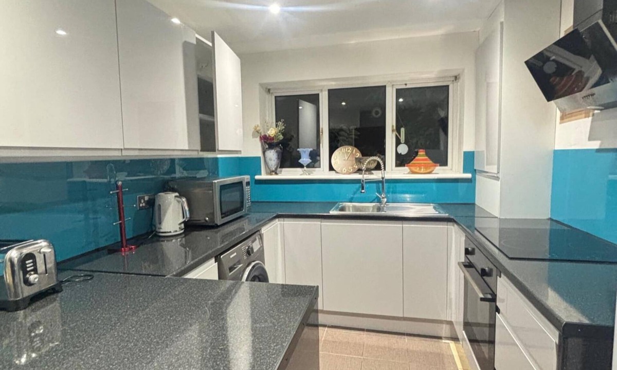 Lacey Green House | Woodland Retreat in High Wycombe