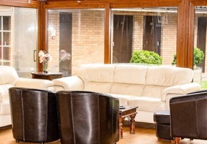 Beautiful Iway Inn hotel