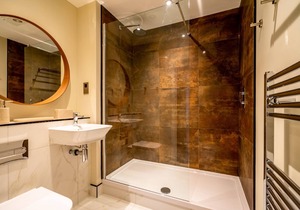 Bootham Row 1 - a couples retreat that sleeps 2 guests in 1 bedroom