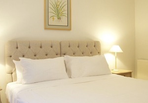 Kensington two bedroom apartment for holidays in London