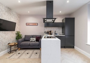 Loft 2 High-spec luxury 1 bed apartment