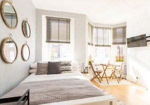 Lovely Studio Flat in West Kilburn by Queen's Park