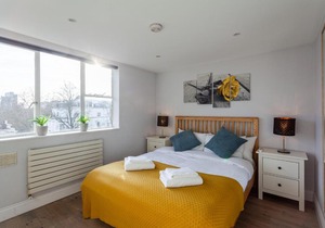 Luxury 3 Bedrooms Apartment in Central London