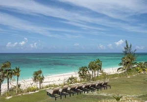 New Luxury Beachfront Villa w/Private Htd Pool, Resort Privileges, Generator