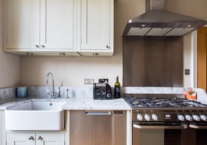 Plum Guide - Marylebone Garden Maisonette