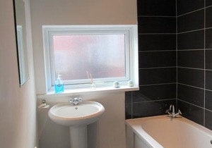Spacious Apartment Heaton