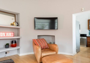 The Holland Park Escape - Modern & Central 2BDR Flat