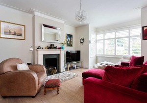 Veeve - Highbury Fields House
