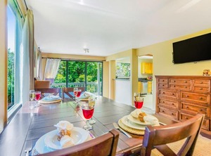 Hale Moi | Princeville