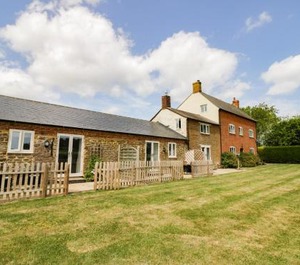 Ash Barn 
