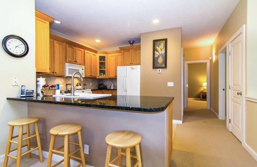 Poipu Condo | 117 m² Condo ∙ 2 bedrooms ∙ 4 guests