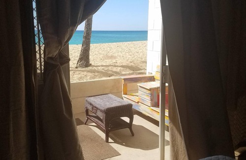 Makaha Condo | Beach condo on ground floor. contact for 30 day or more rental discounts