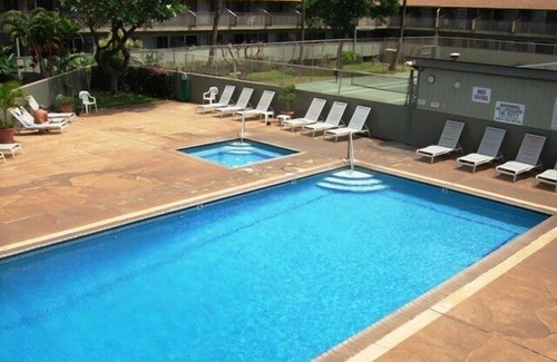 Kihei Condo | Kihei Bay Surf #213 Kitchen, Wifi, Great Rates, Shared Hot Tub, Near Beach