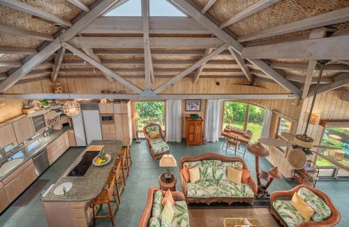 Wailua House | Niulani Lanikai - Kauai Beach House home