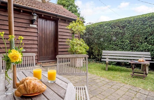 Bedford Ski Chalet | 1 Bed in Bedford (oc-78984)