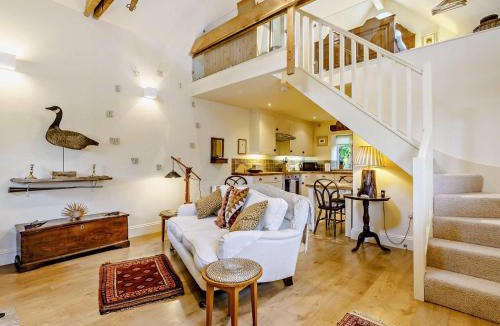 Naunton House | 1 Bed in Cheltenham oc-52145