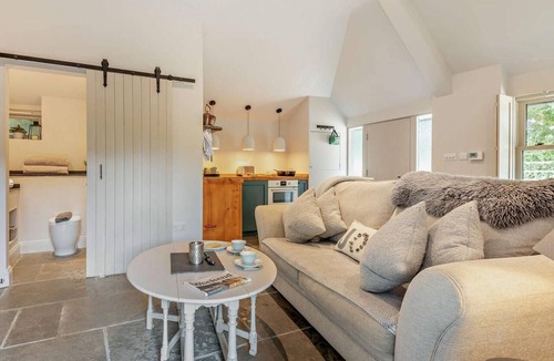 New Forest District Cottage | 1 Bed in Fordingbridge (oc-93636)