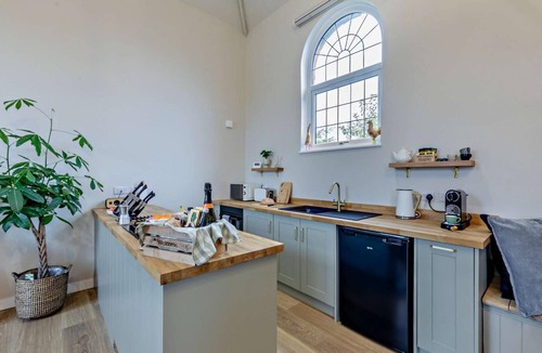 Northway Cottage | 1 Bed in Kinsham (oc-t30051)