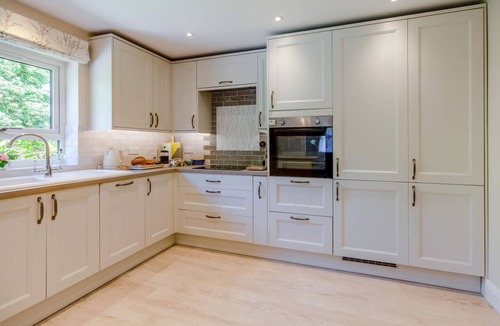 Stoborough House | 1 Bed in Wareham (oc-m45272)