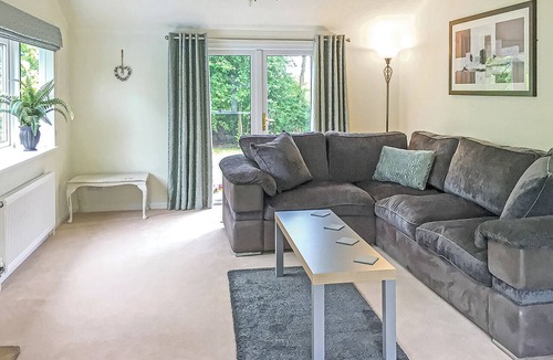 Scawton Ski Chalet | 1 bedroom accommodation in Easingwold