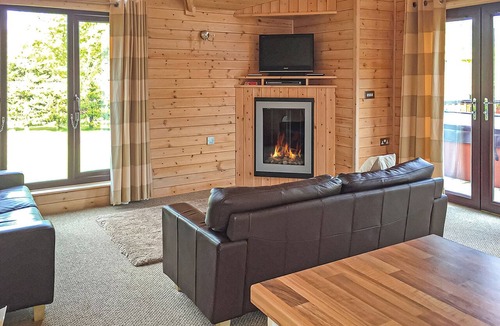 Scawton Ski Chalet | 1 bedroom accommodation in Easingwold