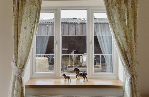 Middlewich Cottage | 1 bedroom accommodation in Byley, near Middlewich