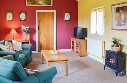 Pulham Cottage | 1 bedroom accommodation in Holnest, near Sherborne